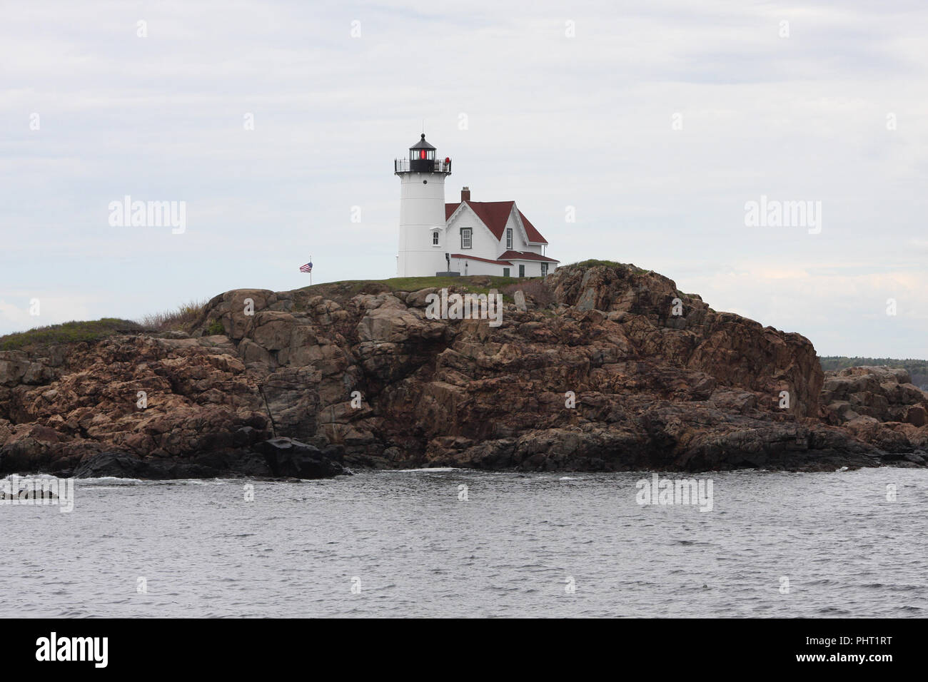Cape Neddick "Nubble" Lighthouse, York Beach, Maine, Atlantic Coast, United States with keeper's