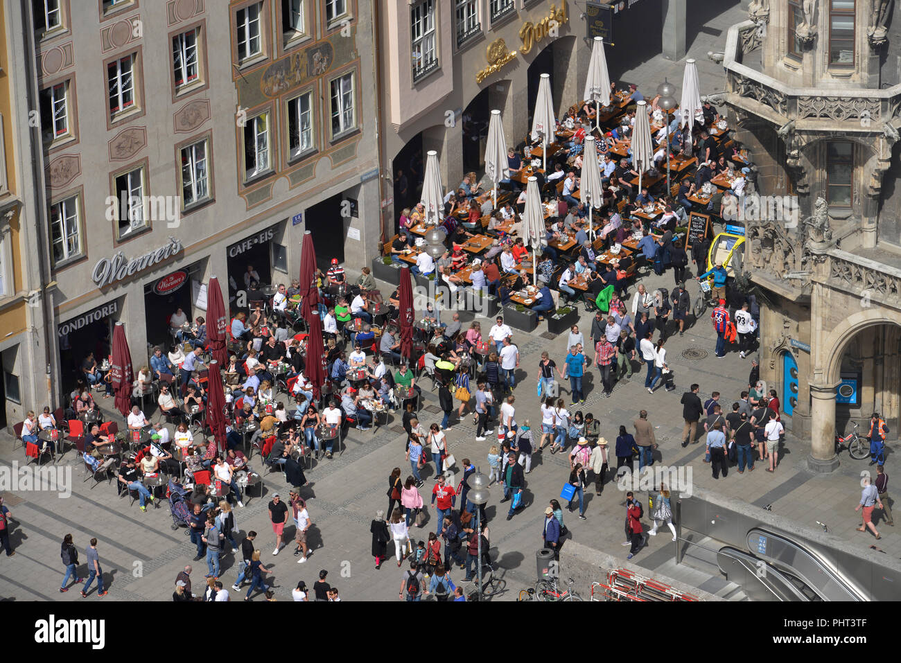 Gastronomie, Marienplatz, Muenchen, Bayern, Deutschland Stock Photo Alamy