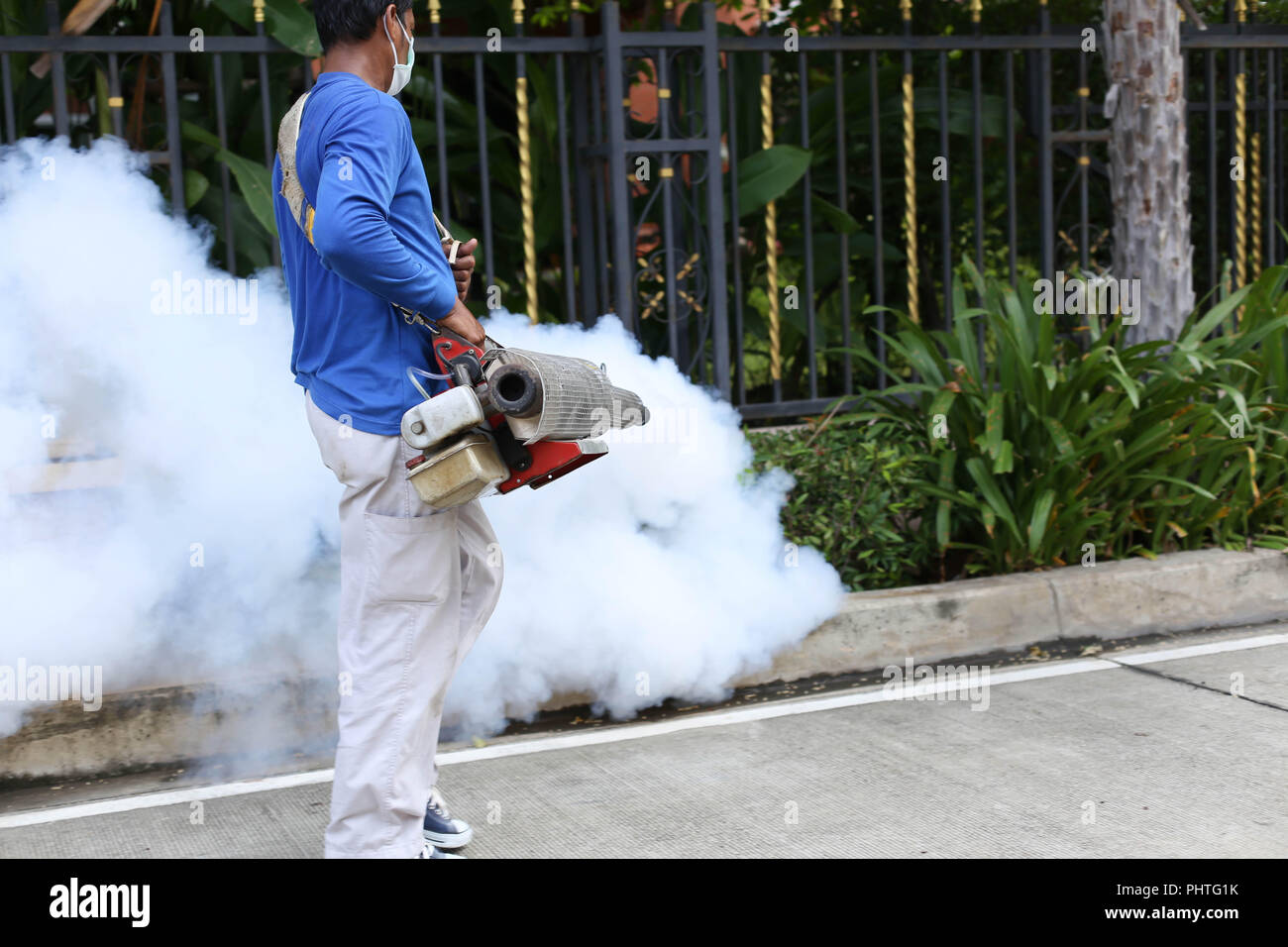 Fogging Mosquito High Resolution Stock Photography and Images Alamy