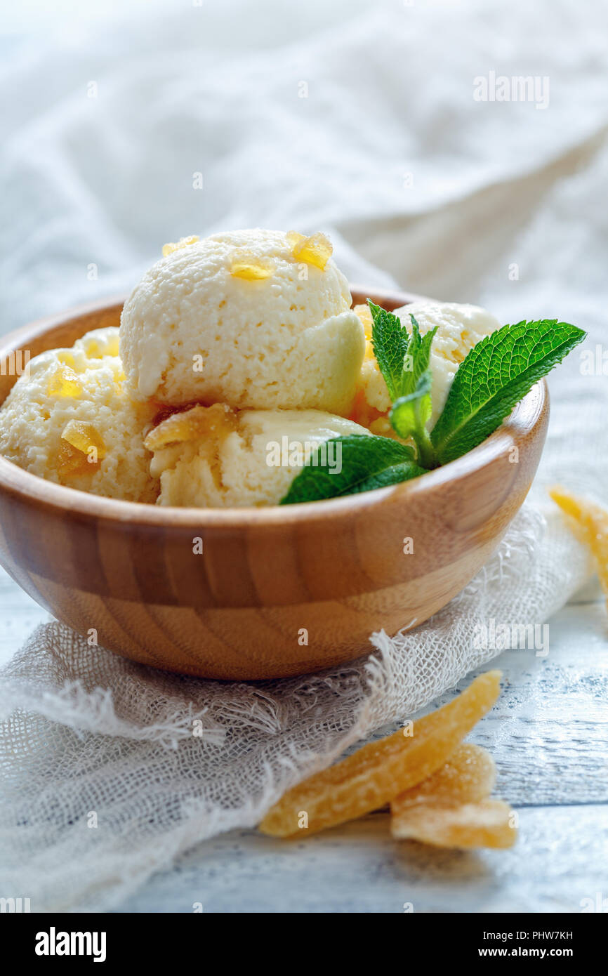 Homemade ginger ice cream and fresh mint Stock Photo Alamy