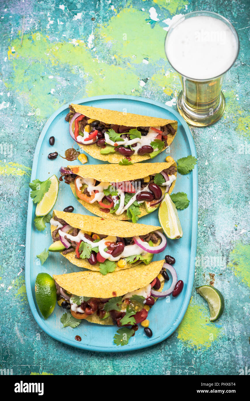 Mexican street food tacos Stock Photo - Alamy