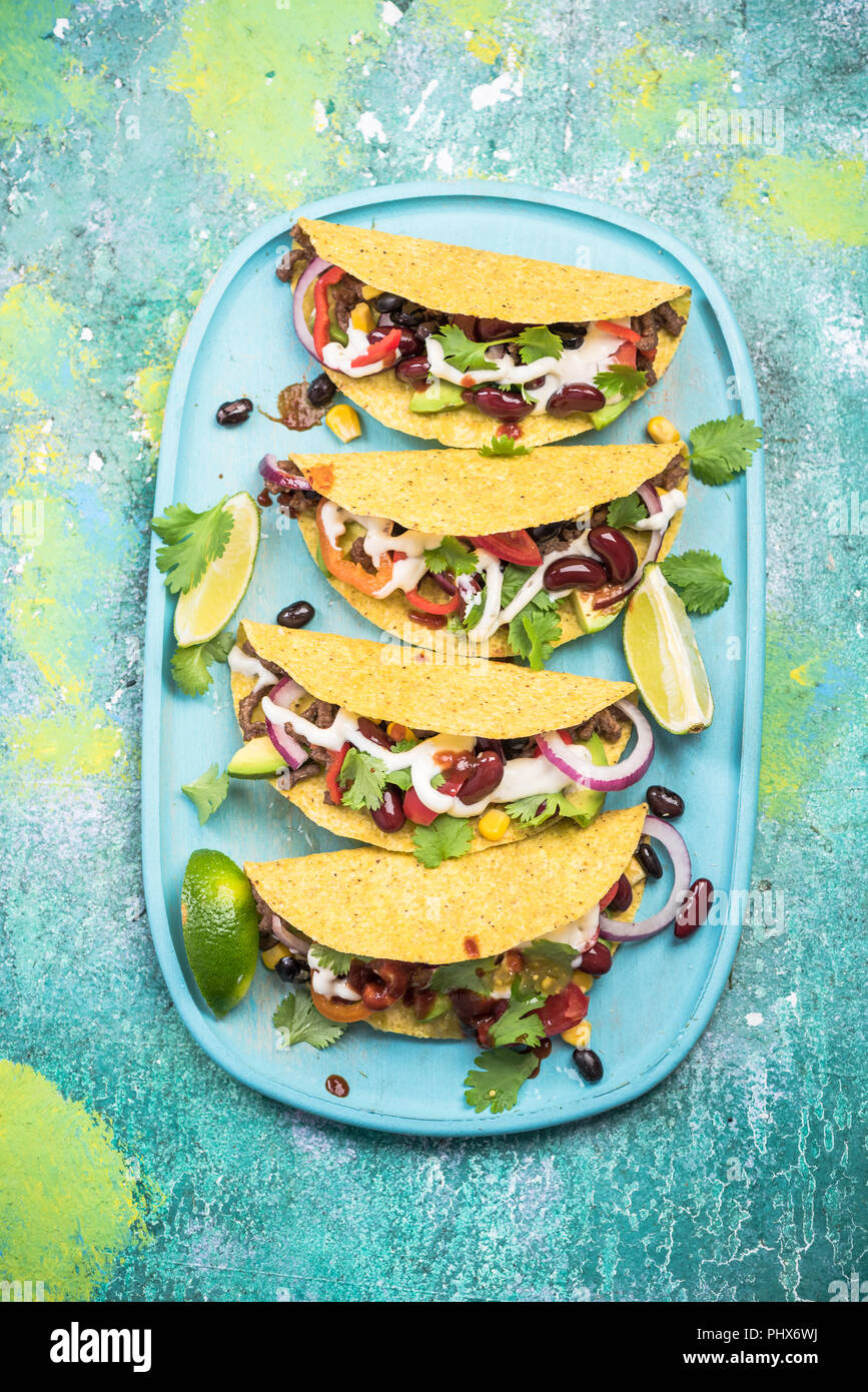 Authentic mexican street food Stock Photo - Alamy