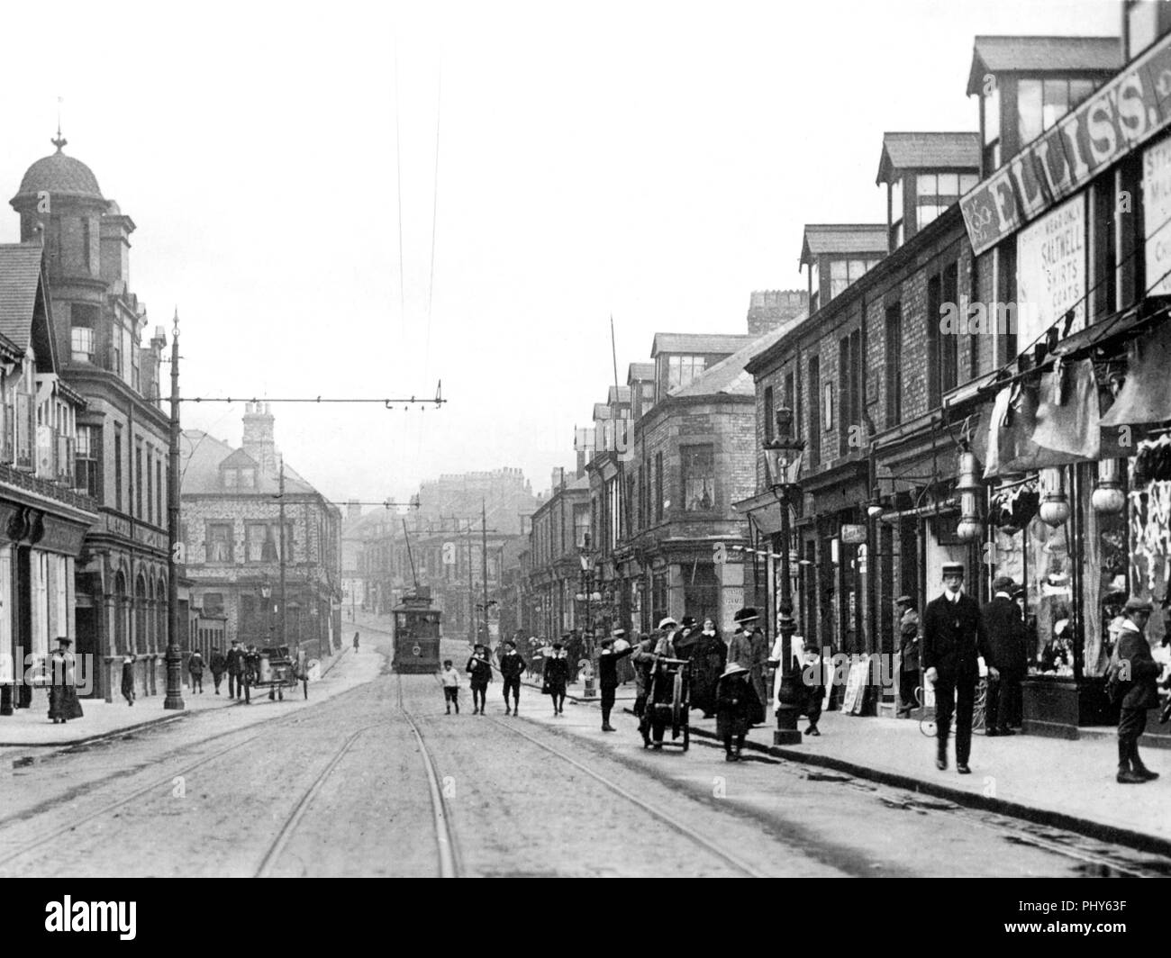Coatsworth Road, Gateshead, early 1900s Stock Photo Alamy