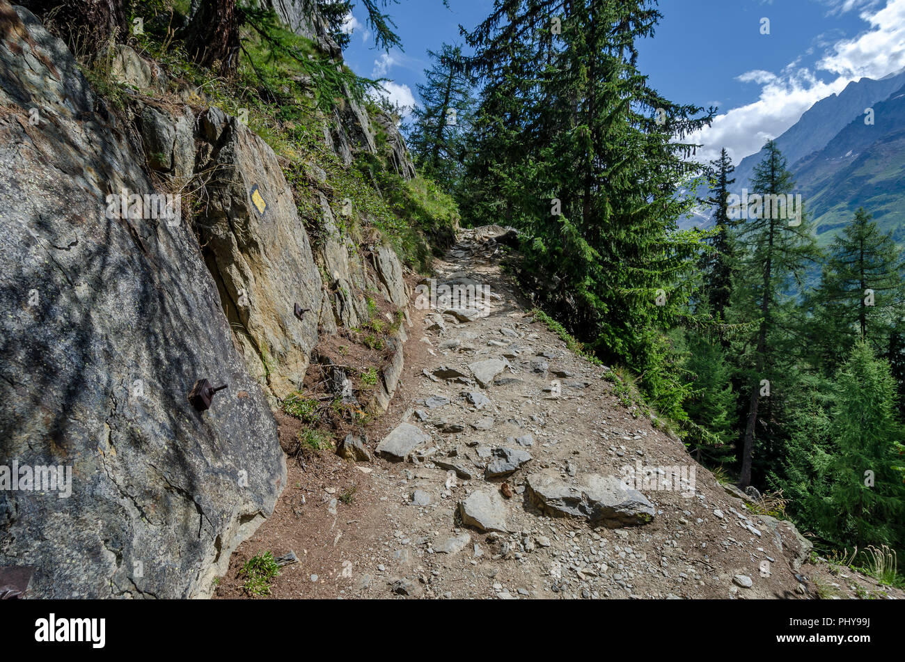 Rocky mountain path in Switserland Stock Photo - Alamy