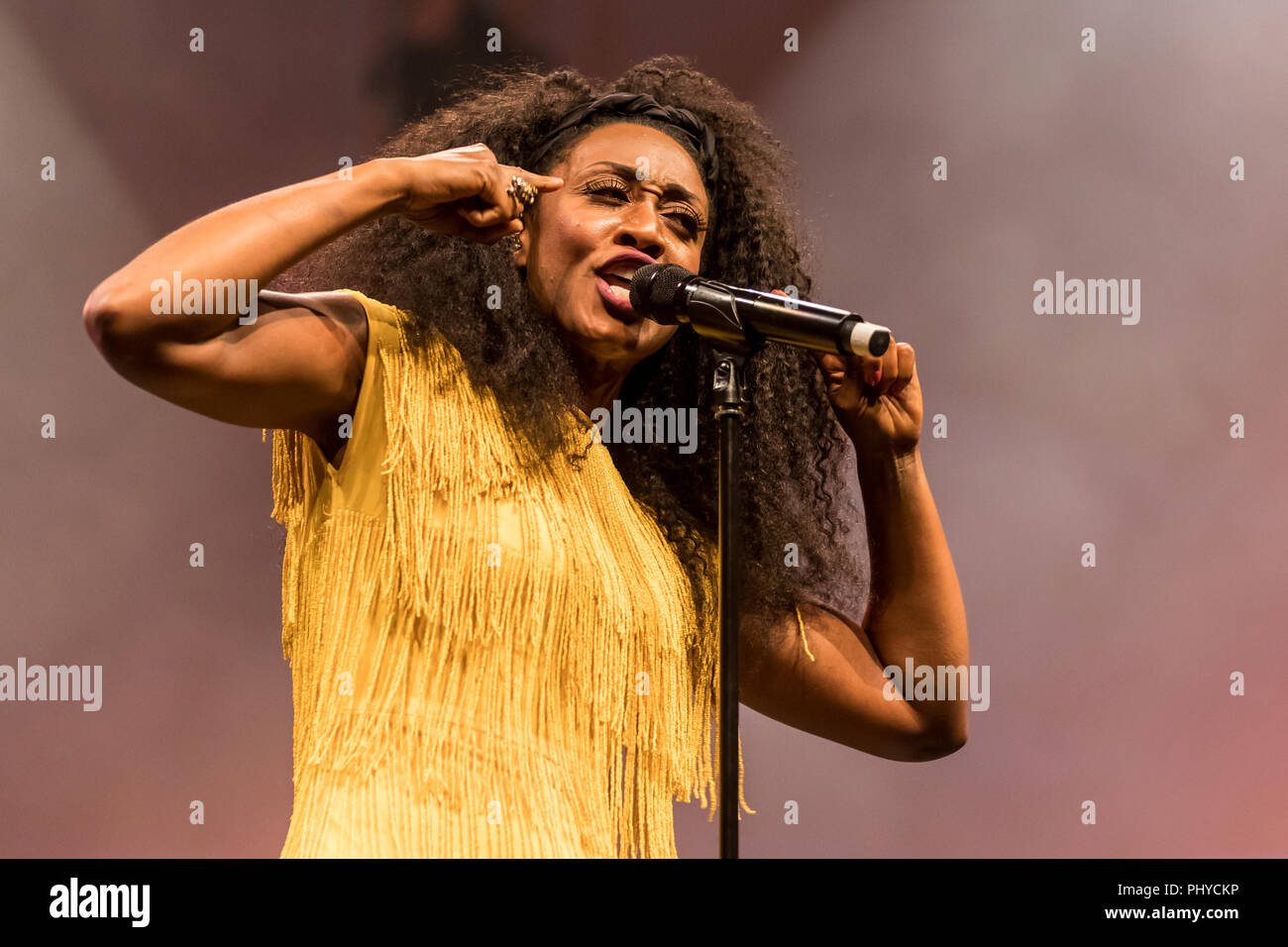 Beverley knight musician hi-res stock photography and images - Alamy