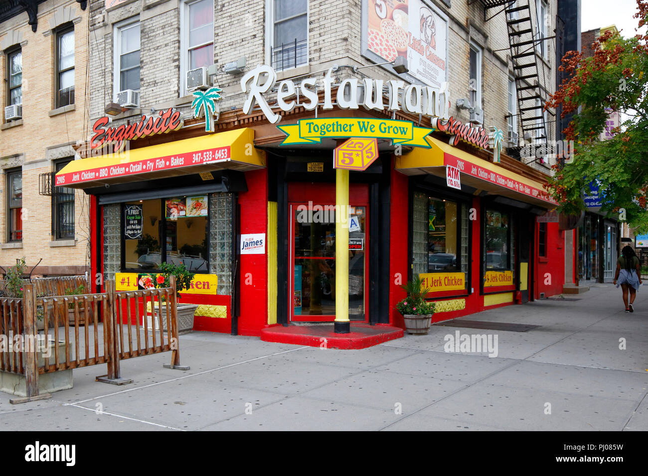 Exquiste Supreme, 2905 Glenwood Rd, Brooklyn, New York. exterior of a Jamaican restaurant in Flatbush Stock Photo