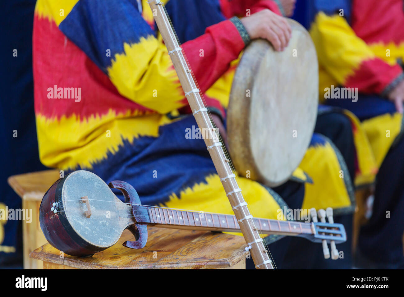Folk Uzbek percussion musical instrument Doyra Stock Photo - Alamy