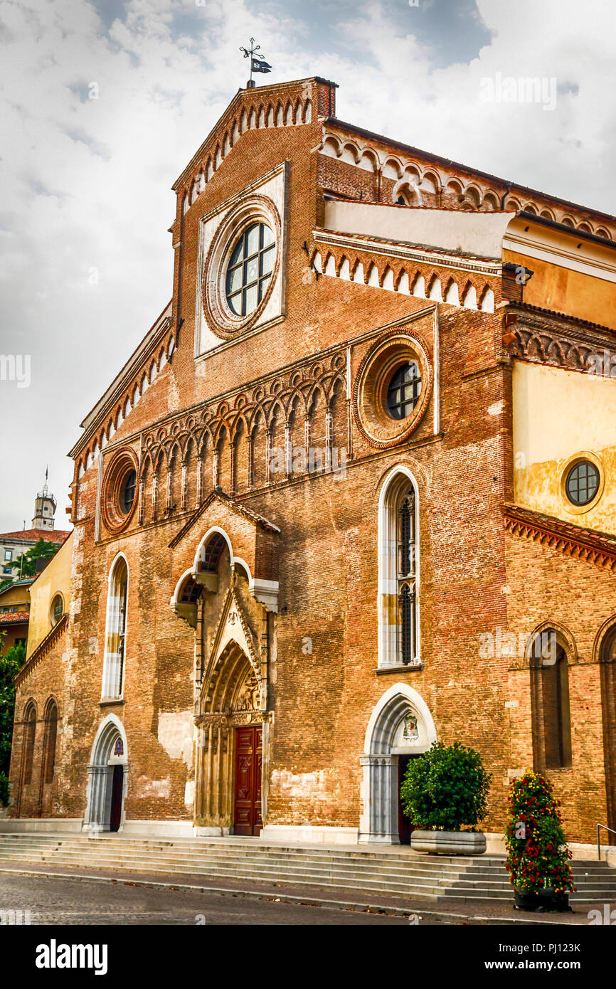 Di prampero hires stock photography and images Alamy