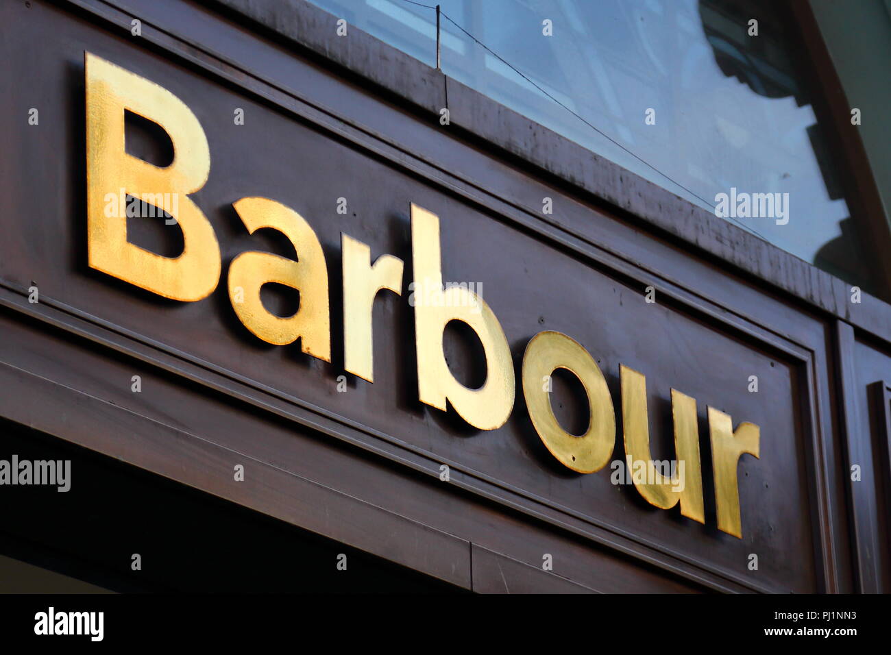 barbour outlet london