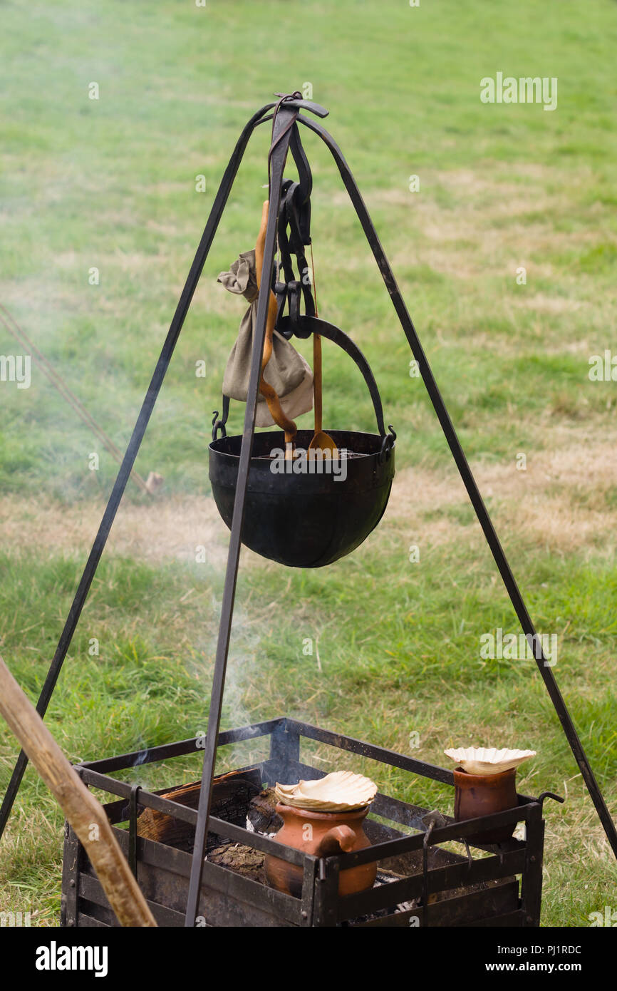 Open fire cooking utensils hires stock photography and images Alamy