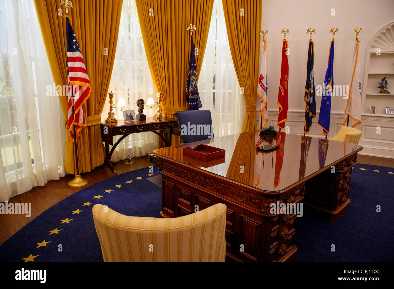 Replica of the Oval Office, The Richard Nixon Presidential Library and Museum, Yorba Linda, California, United States of America Stock Photo