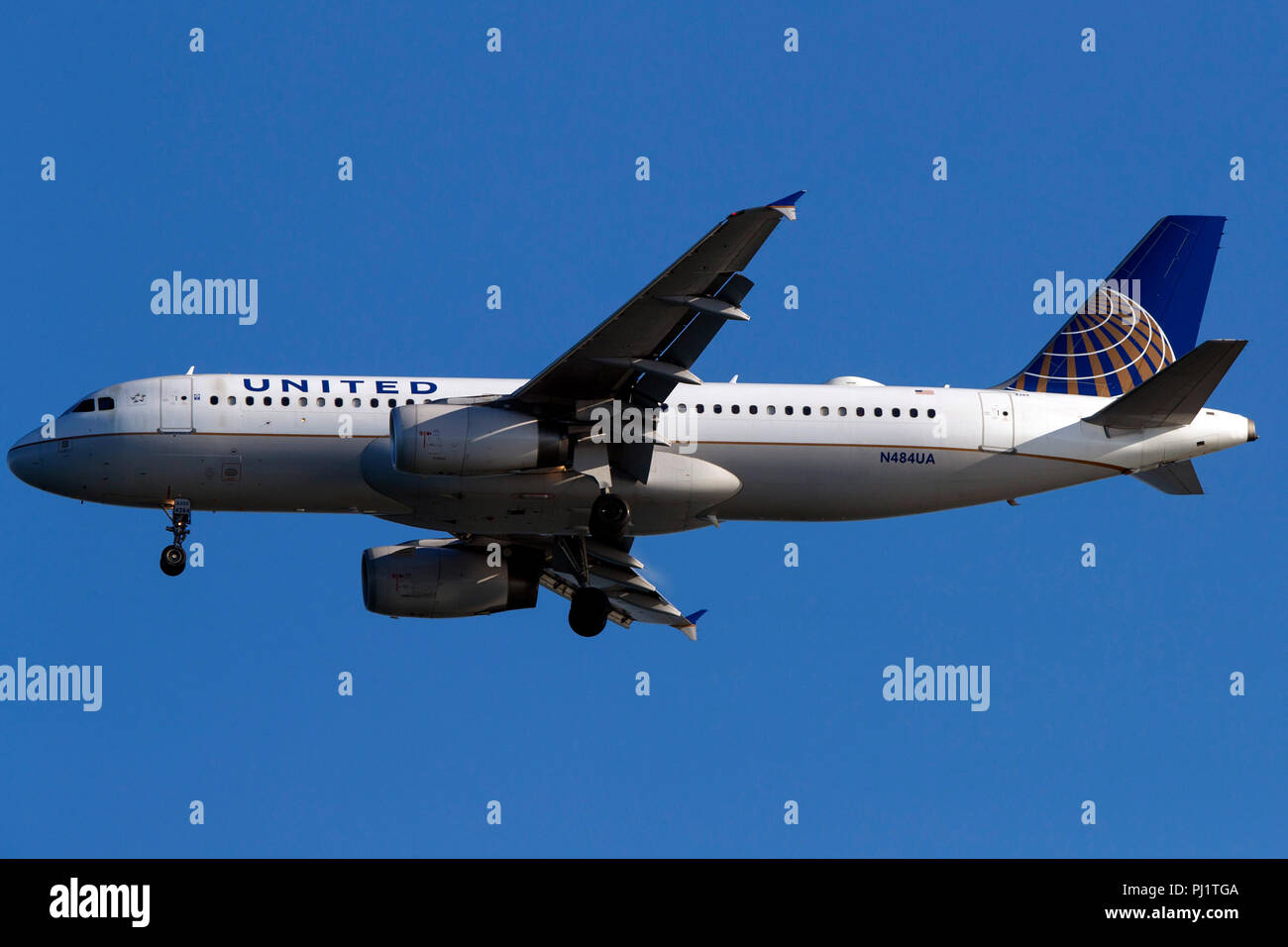 United flight 232 hi-res stock photography and images - Alamy