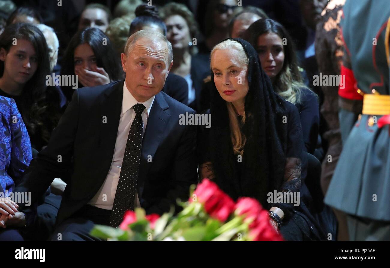 Vladimir Putin helped Kobzon with treatment in the European Union 28.08.2015 Vladimir Putin helped Kobzon with treatment in the European Union 28.08.2015