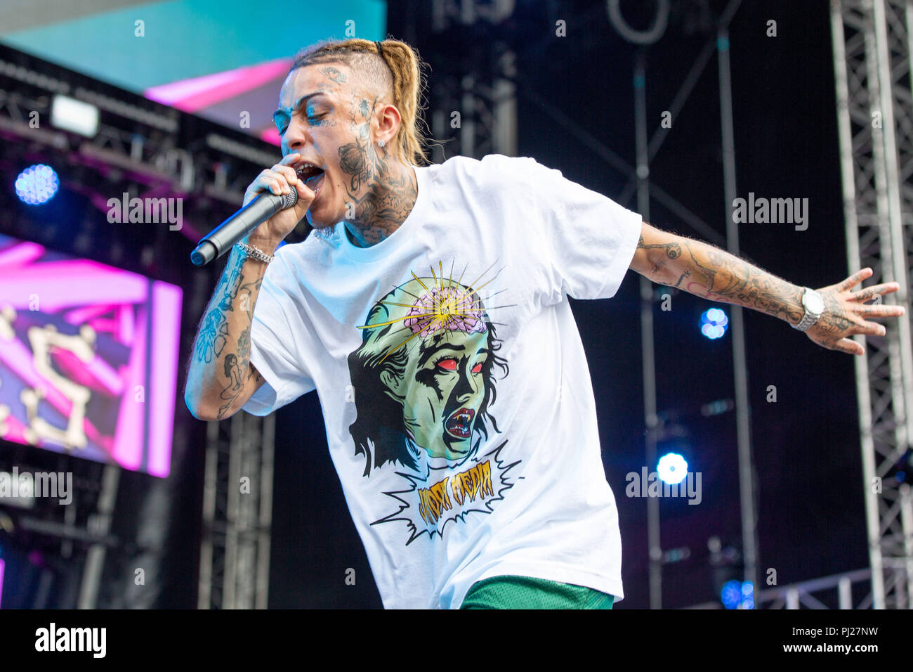 Li Skis Rapper September 2, 2018 - Philadelphia, Pennsylvania, U.S - Rapper LIL SKIES ...