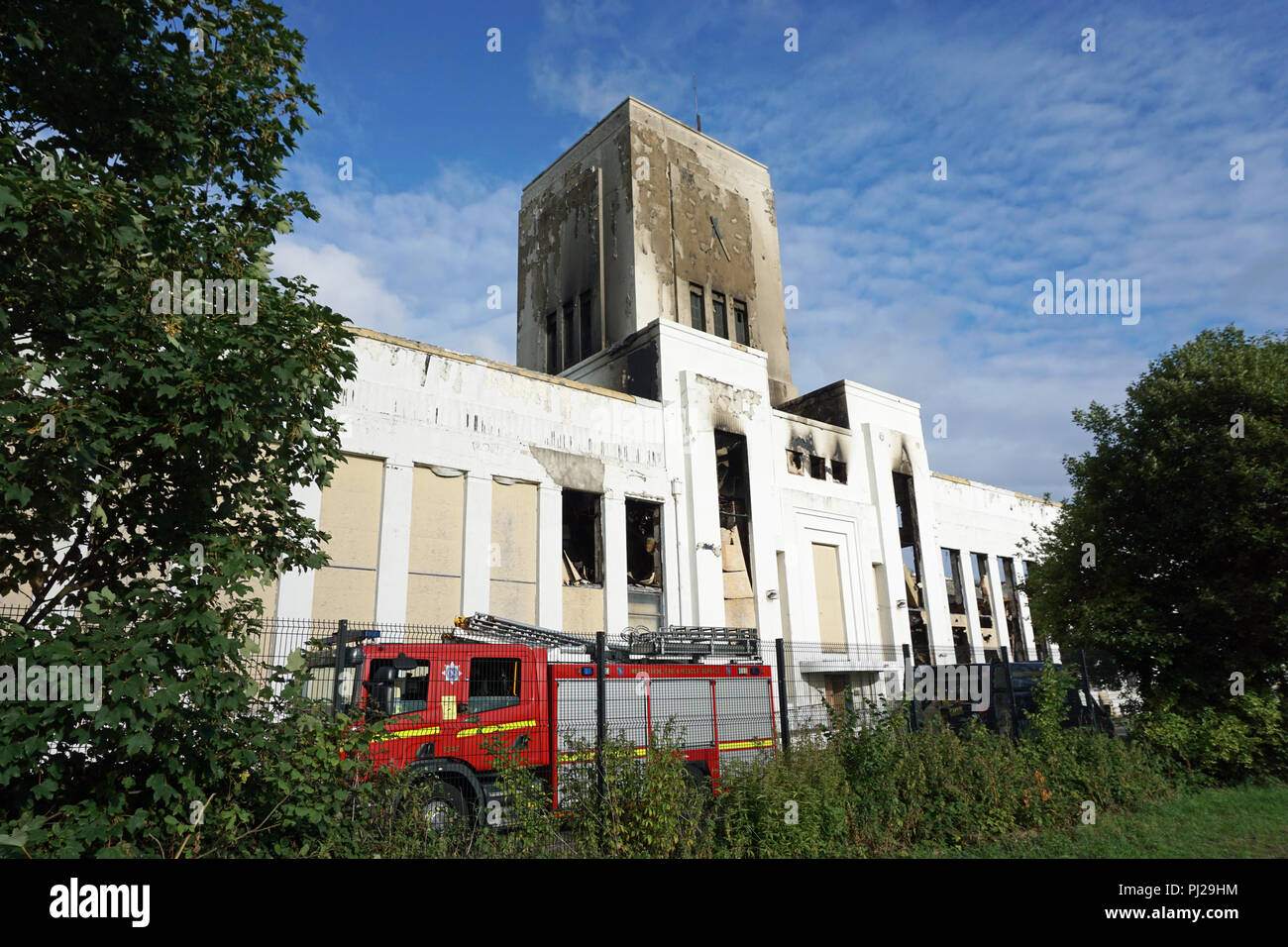 Liverpool Uk 3rd Sep 18 The Fire At The Former Littlwoods Pools Building On Edge Lane In Liverpool Was Finally Put Out In The Early Hours Of Monday Morning 3rd Septmeber 18