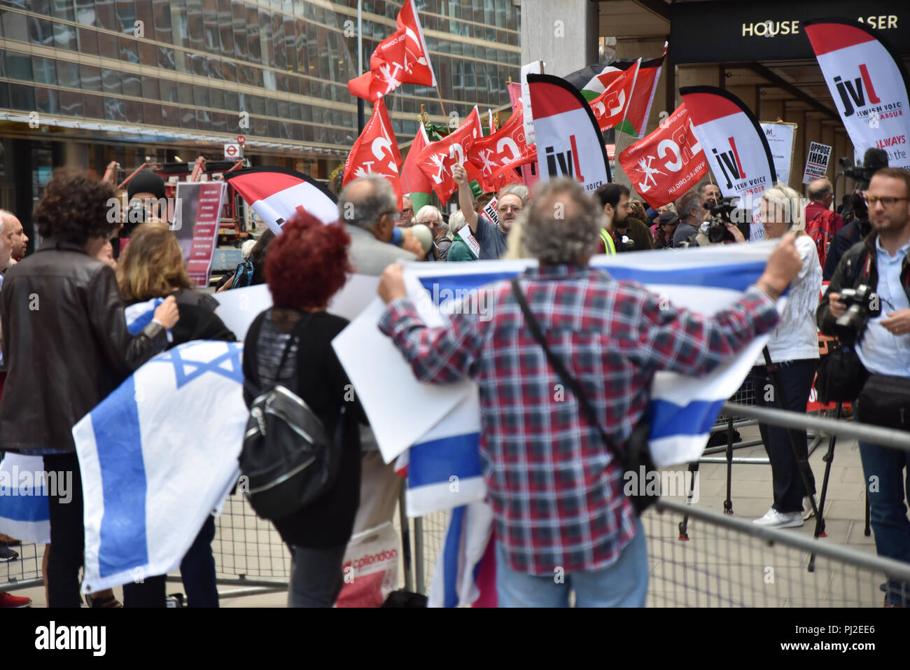 Labour Party Hq London Uk 4th September 2018 A Counter Protest