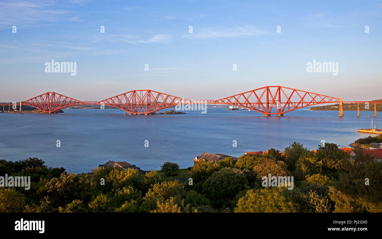 Forth Rail Bridge, sunset, Forth Estuary, South Queensferry, Edinburgh, Scotland UK, Europe Stock Photo