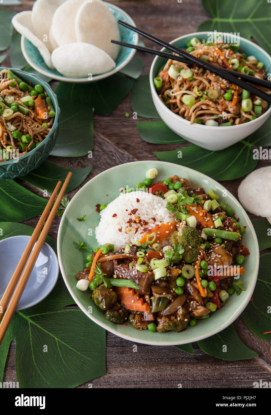 Chinese food with beef, rice and veggies Stock Photo Alamy
