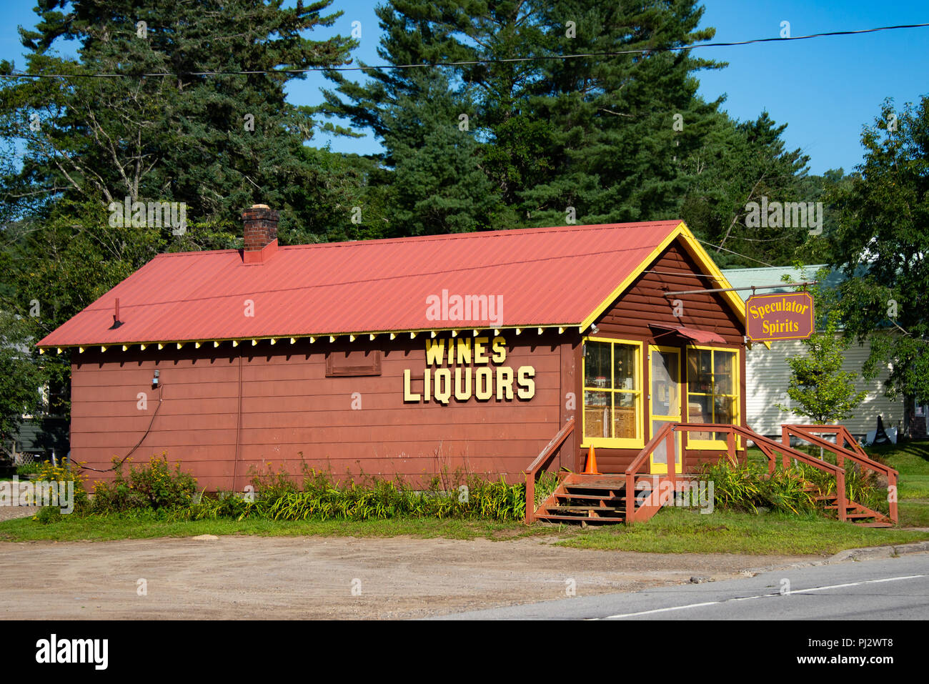 Liquors store hires stock photography and images Alamy
