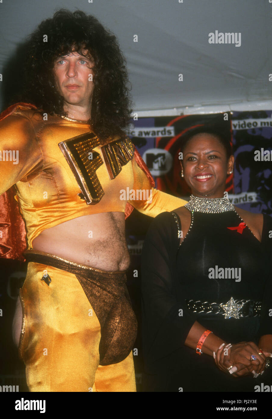 Robin quivers hi-res stock photography and images - Alamy