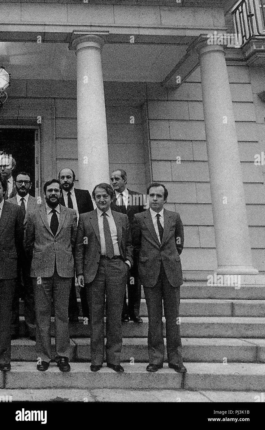PRIMER GOBIERNO SOCIALISTA DE LA HISTORIA DE ESPAÑA, 1982. Location: PALACIO DE LA MONCLOA, MADRID. Stock Photo