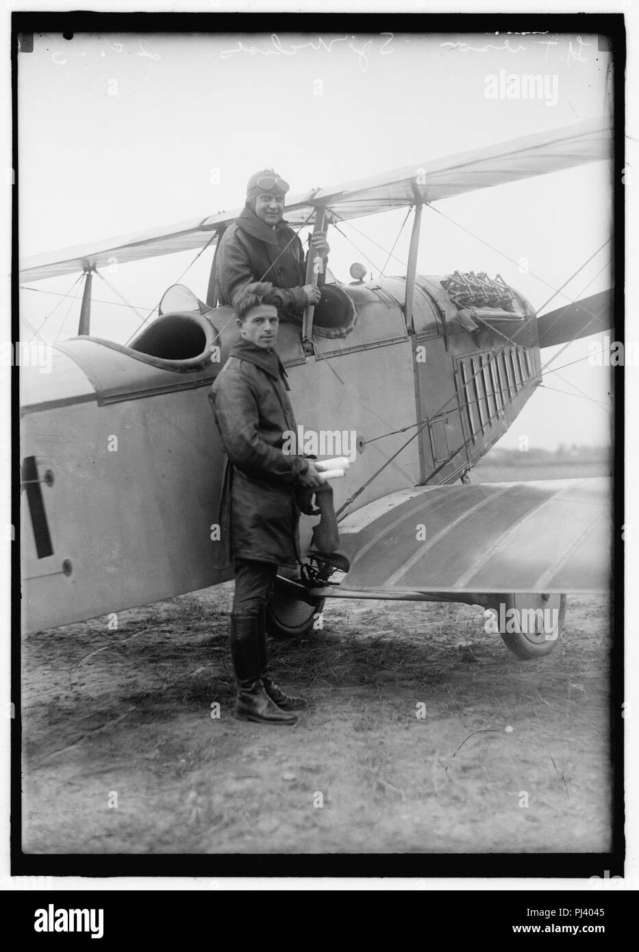 Historic army aviation Black and White Stock Photos & Images - Alamy