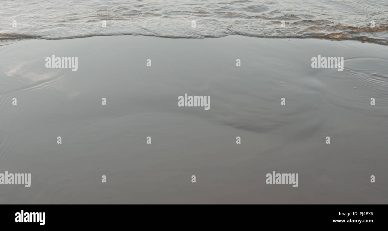 Summer sunset small waves hi-res stock photography and images - Alamy