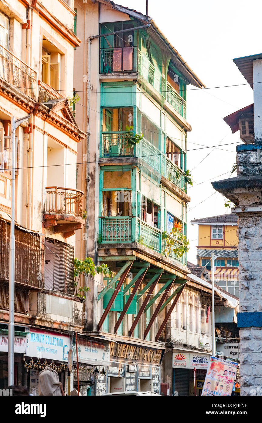 Grant road bombay hi-res stock photography and images - Alamy