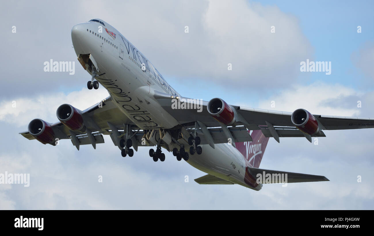 Virgin Atlantic Jumbo Jet (Boeing 747-400) seen departing for Florida from Glasgow International Airport, Renfrewshire, Scotland. Stock Photo