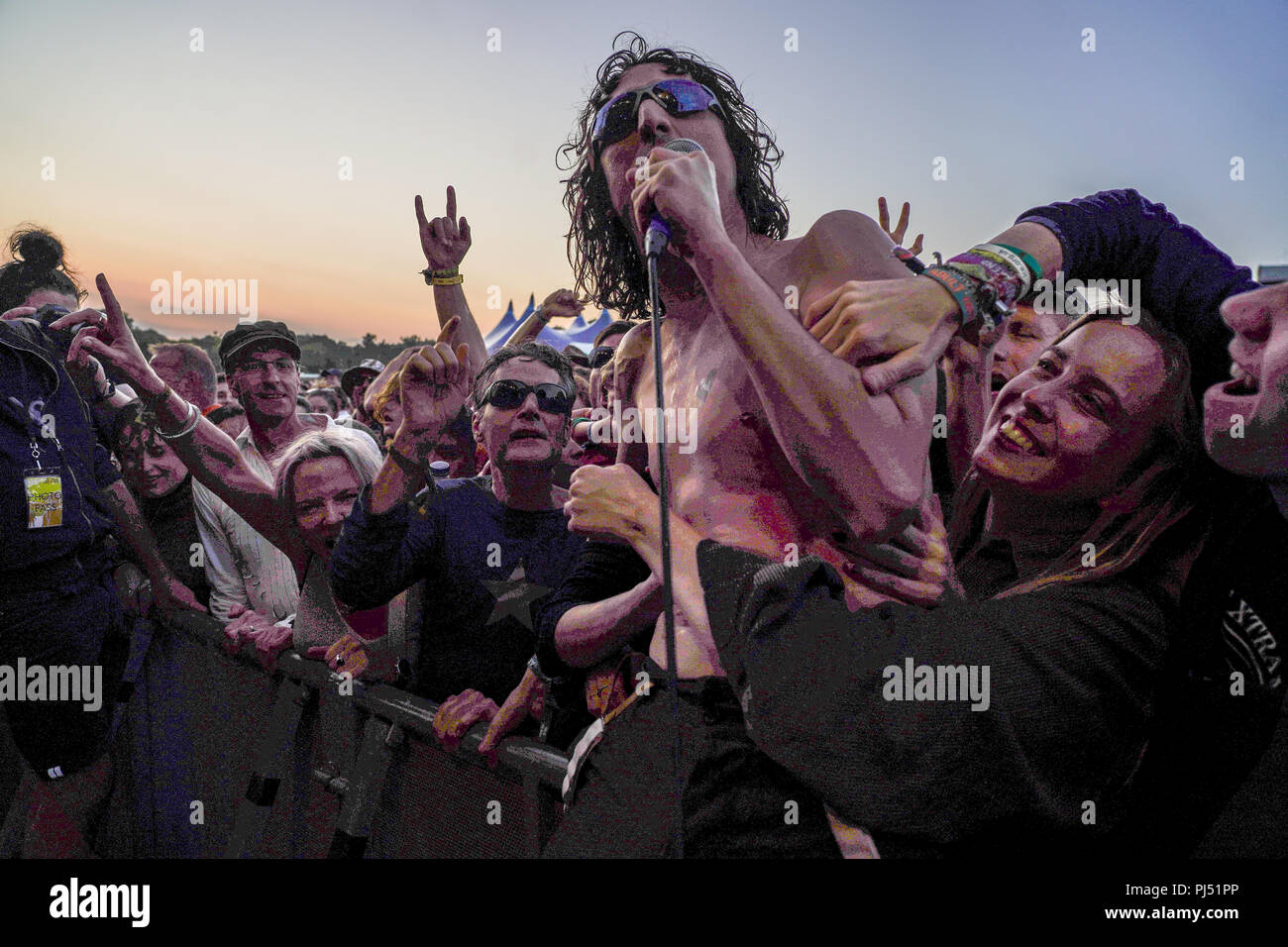 Lias Rebellion Guide: Fat White Family Album Breakdown An interview with lias saoudi of fat white family : r/thefatwhitefamily