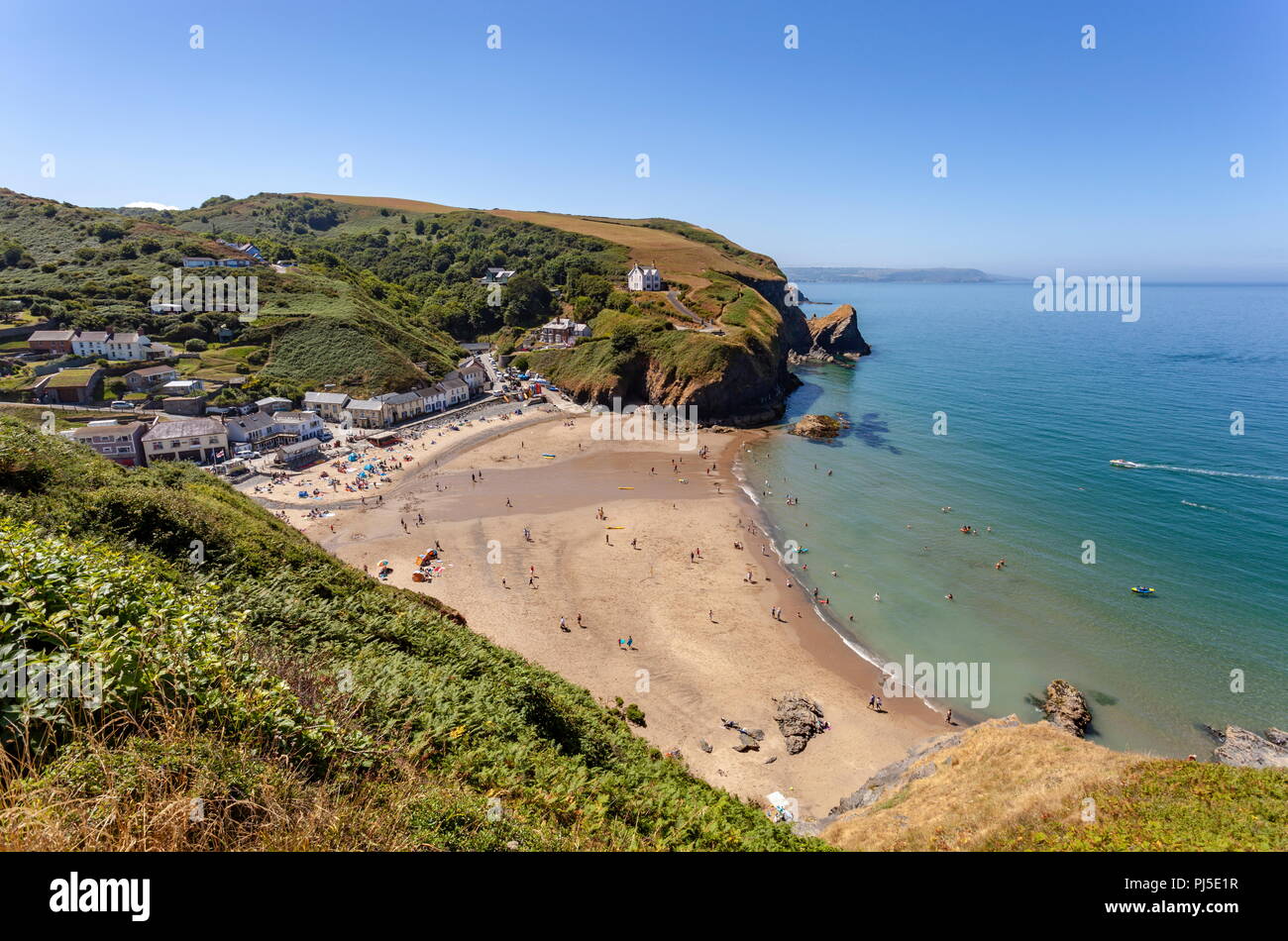 Llangrannog Beach Hi-res Stock Photography And Images - Alamy