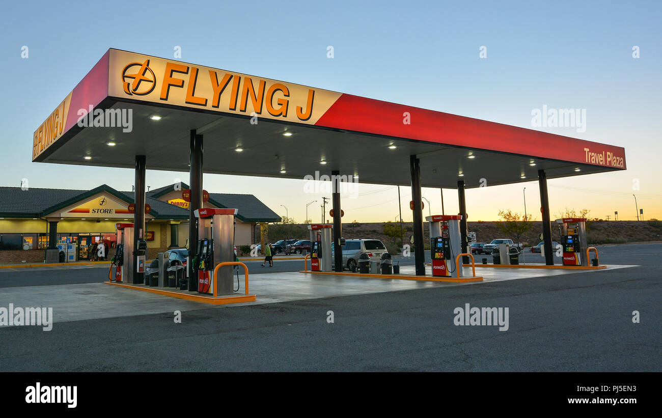 Flying J truck stop celebrates Tulare grand opening