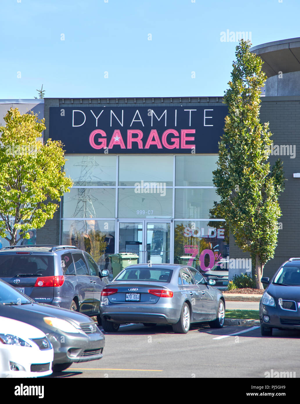Dynamite in clearance canada