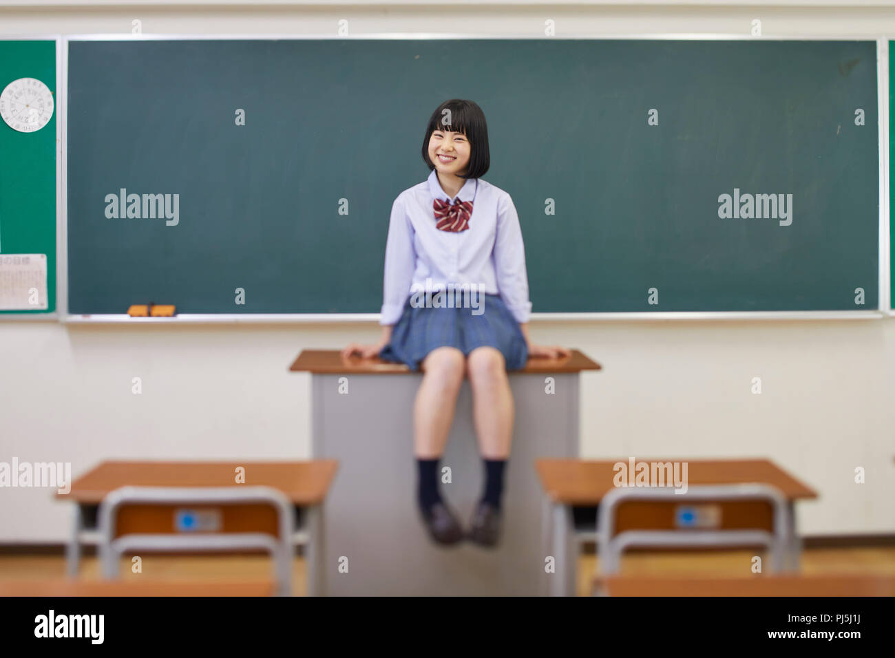 Japanese high school girl hi-res stock photography and images - Alamy