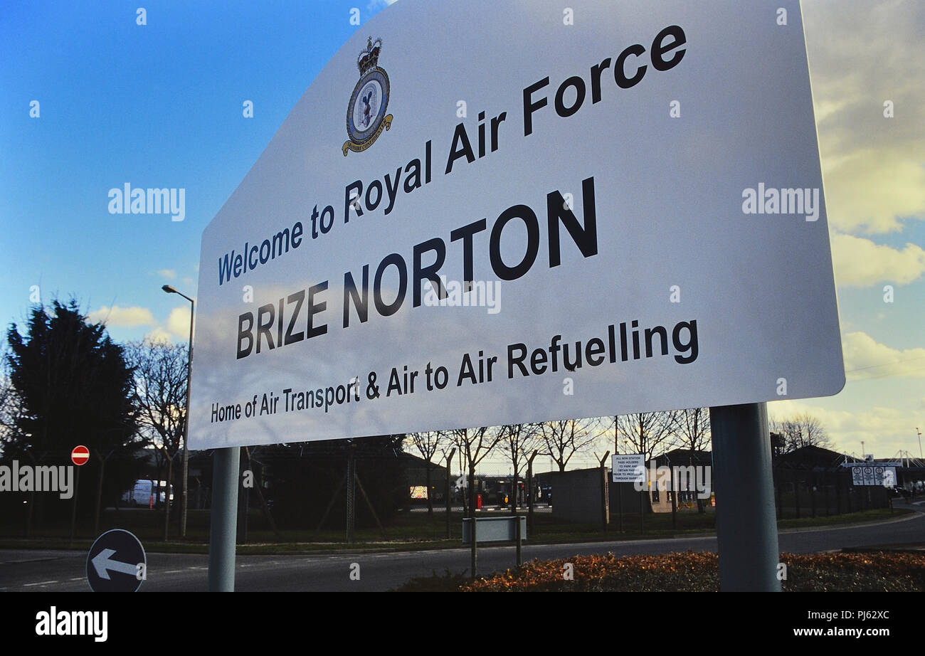 Welcome to RAF Brize Norton sign, England, UK. Circa 1980's Stock Photo