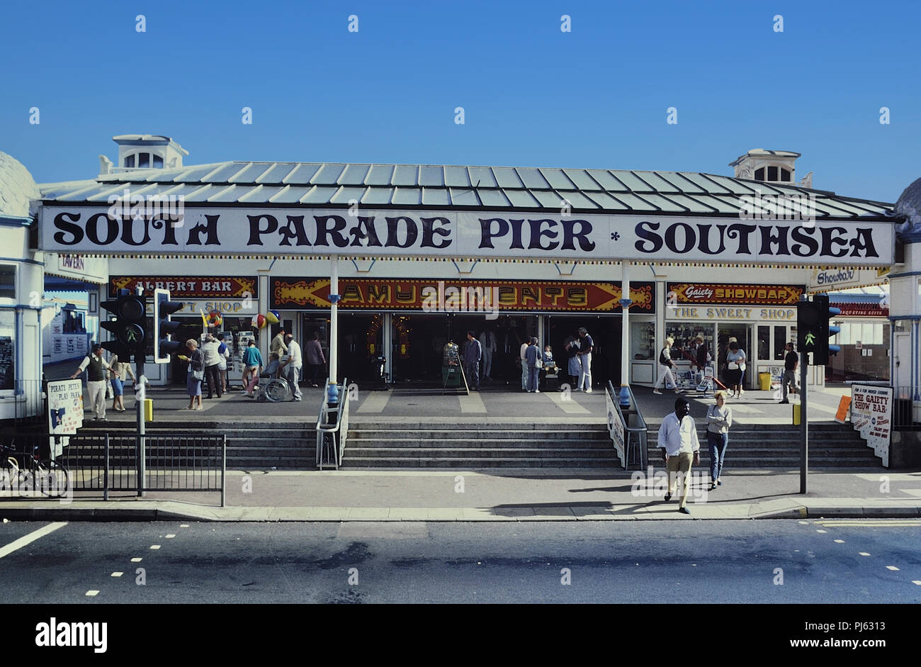 Parade Pier High Resolution Stock Photography and Images Alamy