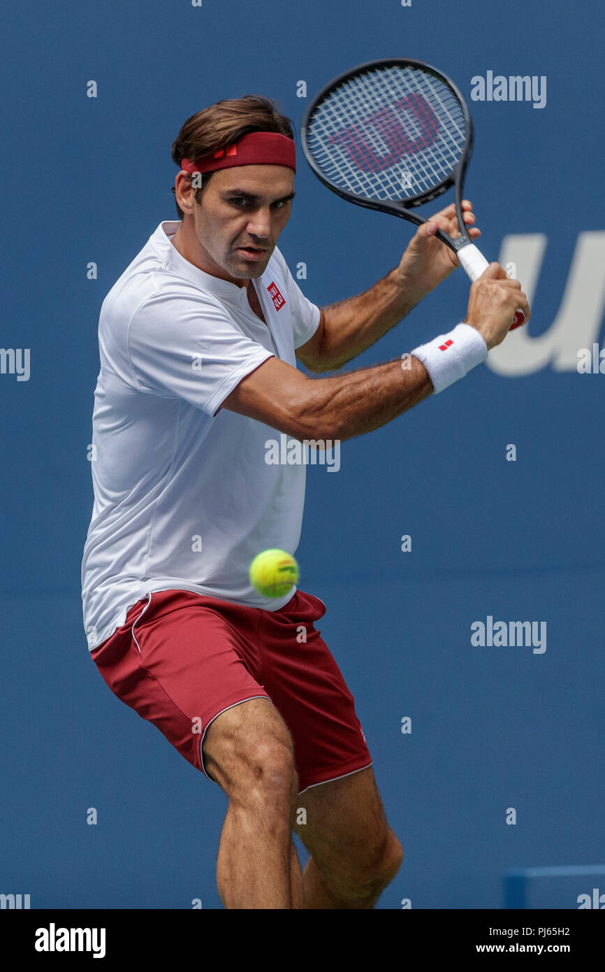 Roger Federer (SUI) competing at the 2018 US Open Tennis Stock Photo - Alamy