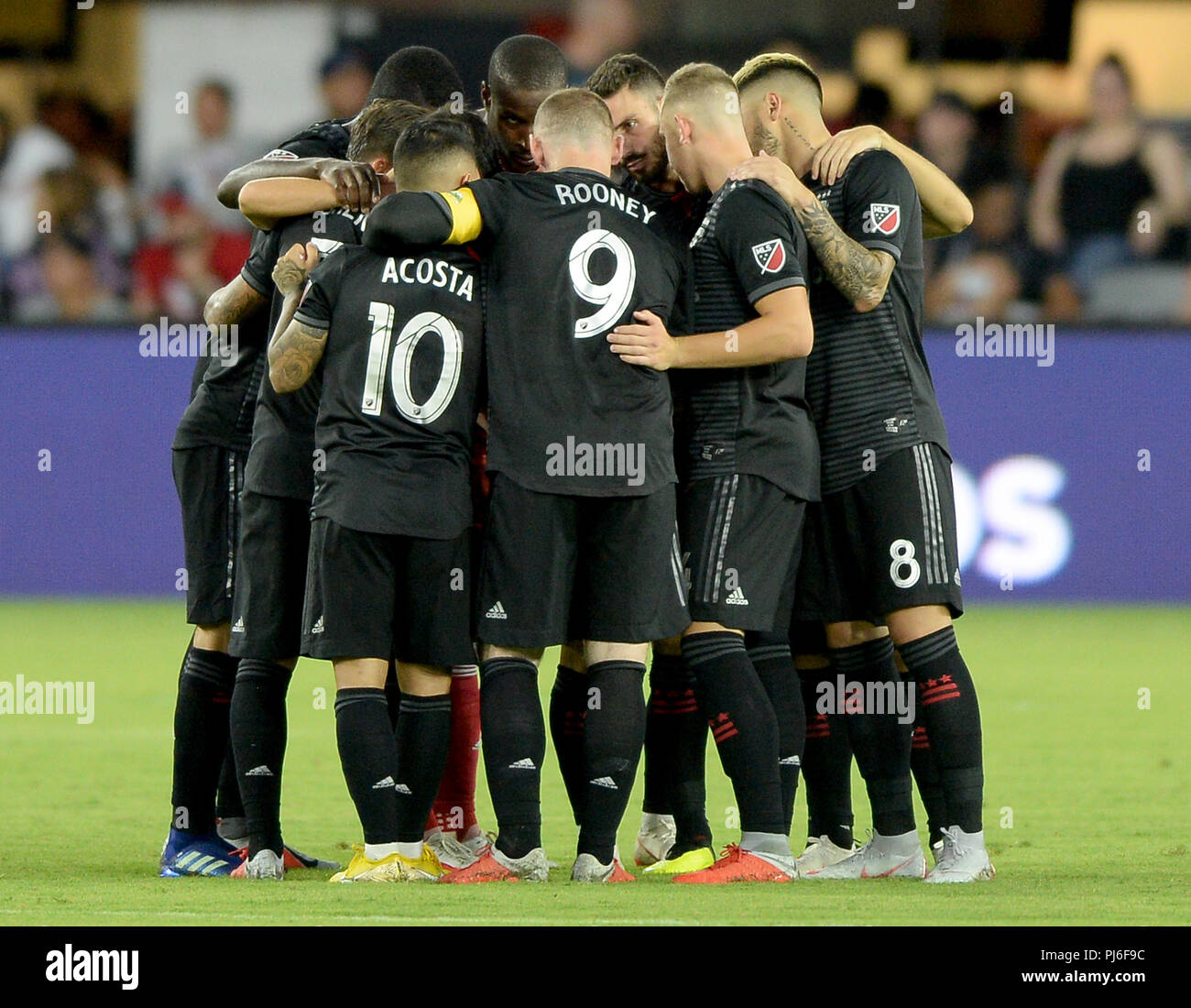 September 2, 2018 - Washington, DC, USA - 20180902 - D.C. United captain and forward WAYNE ROONEY (9) huddles with United's starting players before the start of the MLS match against Atlanta United FC at Audi Field in Washington. (Credit Image: © Chuck Myers/ZUMA Wire) Stock Photo