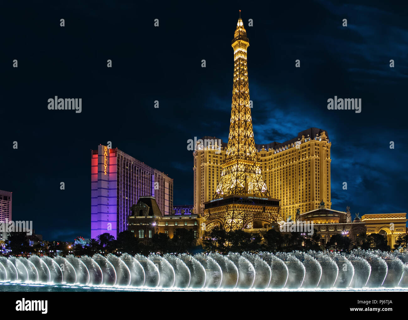 Eiffel tower globe in las vegas hi-res stock photography and images - Alamy