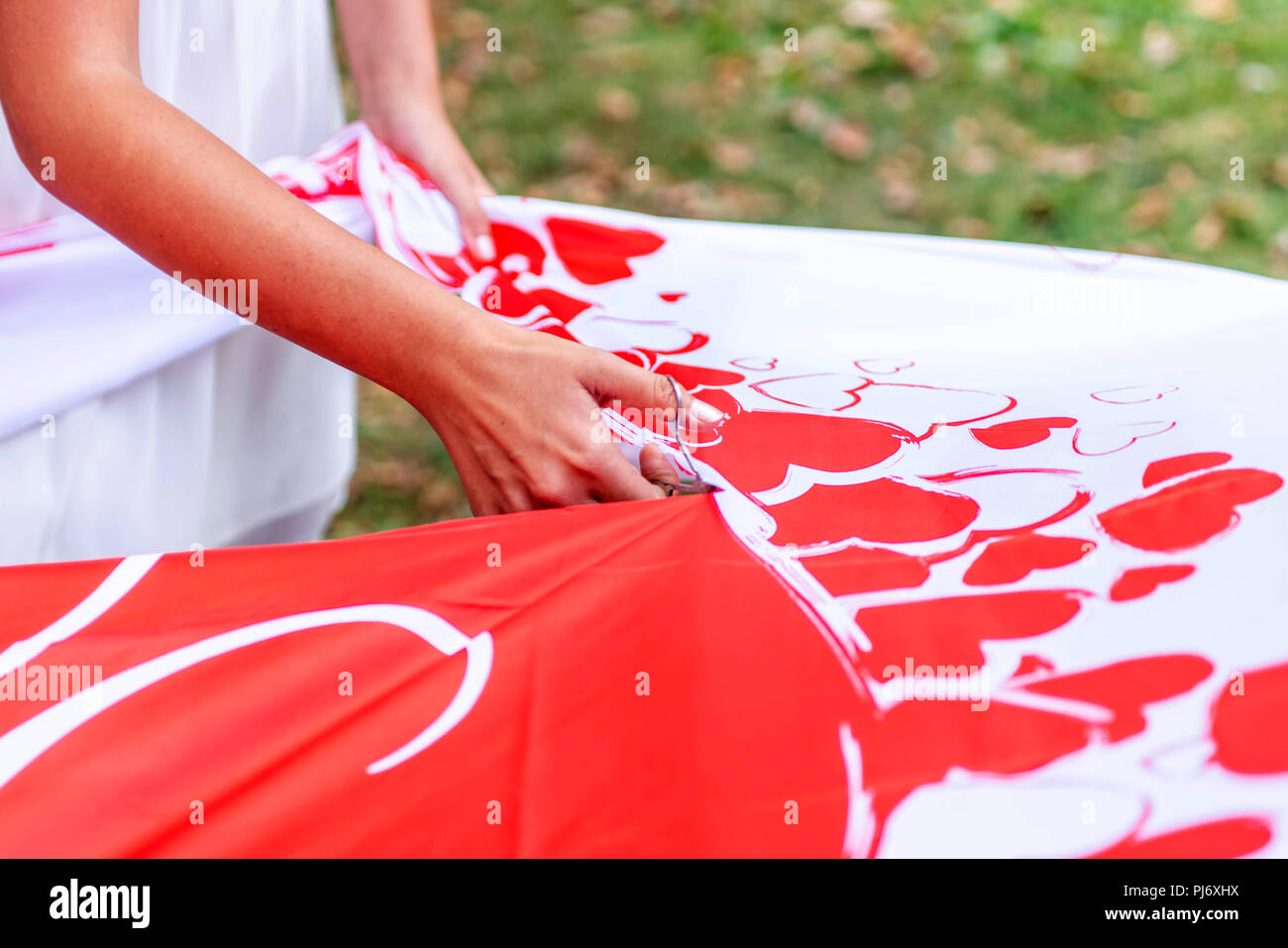 Cut Off Hand Stock Photos & Cut Off Hand Stock Images Alamy