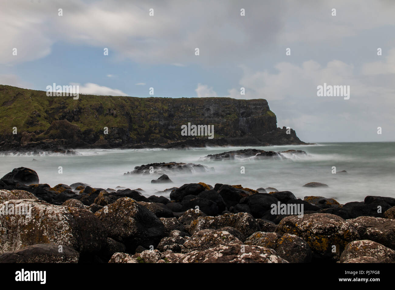 Flouting Rocks Floating rocks hi-res stock photography and images - Alamy