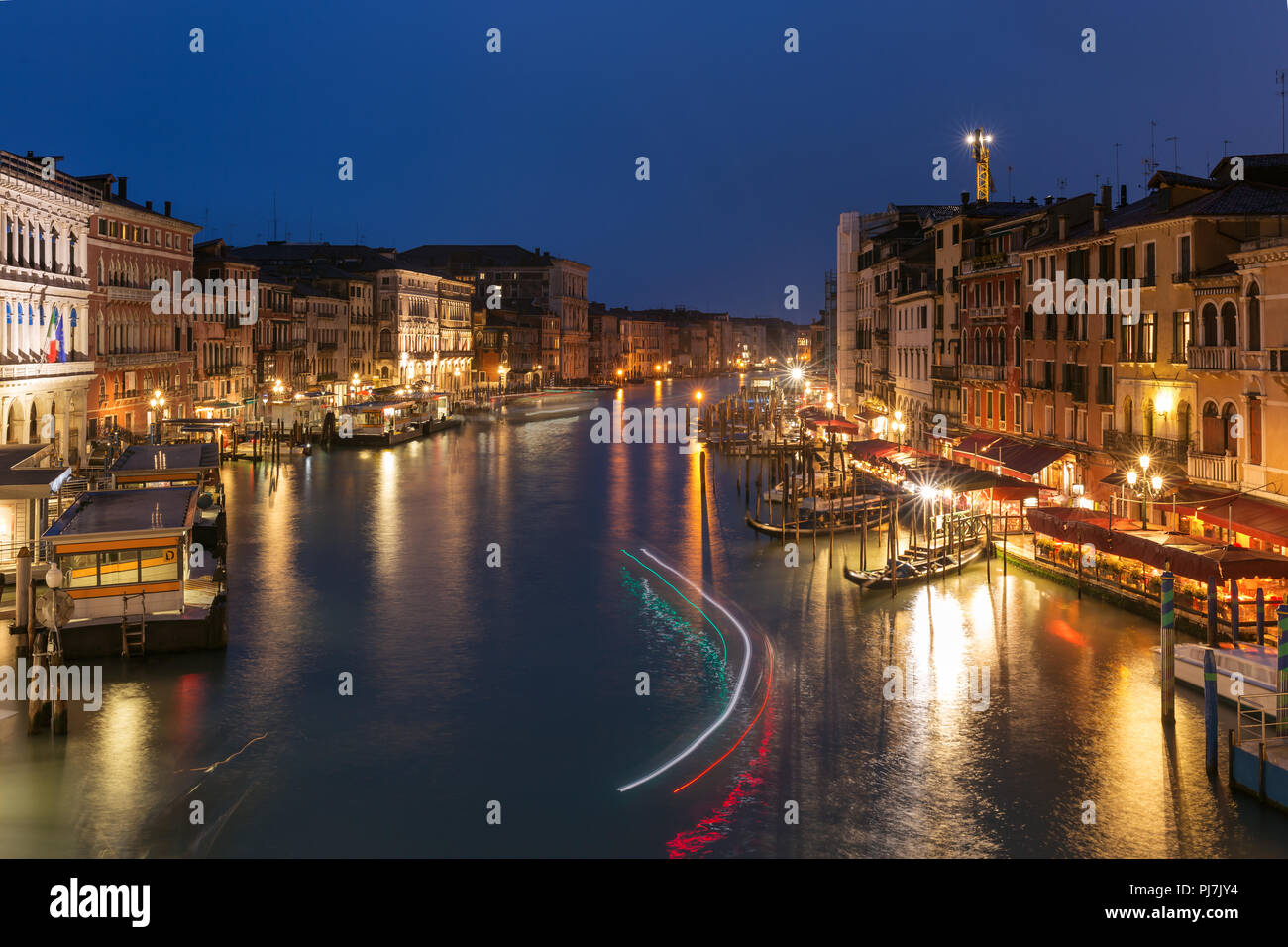 The grand canal at night hi-res stock photography and images - Alamy