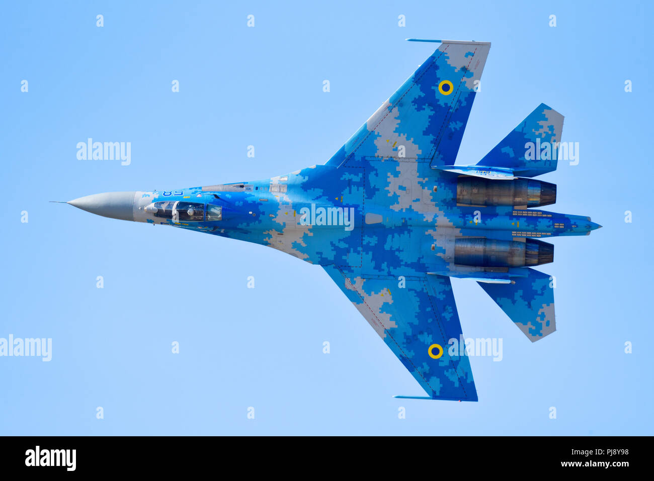 Ukrainian Air Force Sukhoi Su-27 Flanker fighter jet plane flying at the Royal International Air Tattoo, RIAT, RAF Fairford airshow. Top plan view Stock Photo