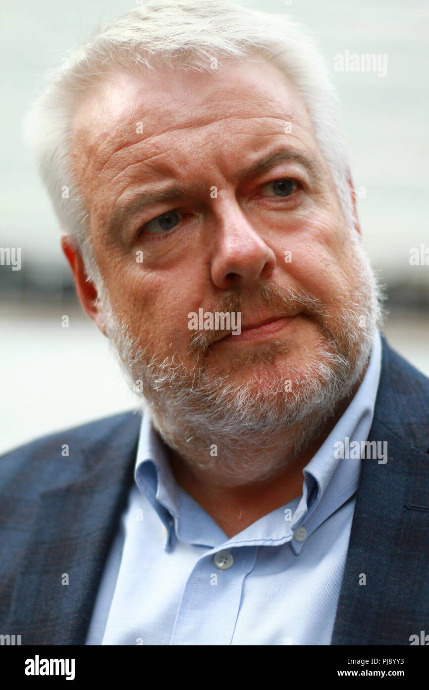 Carwyn jones with a beard hi-res stock photography and images - Alamy