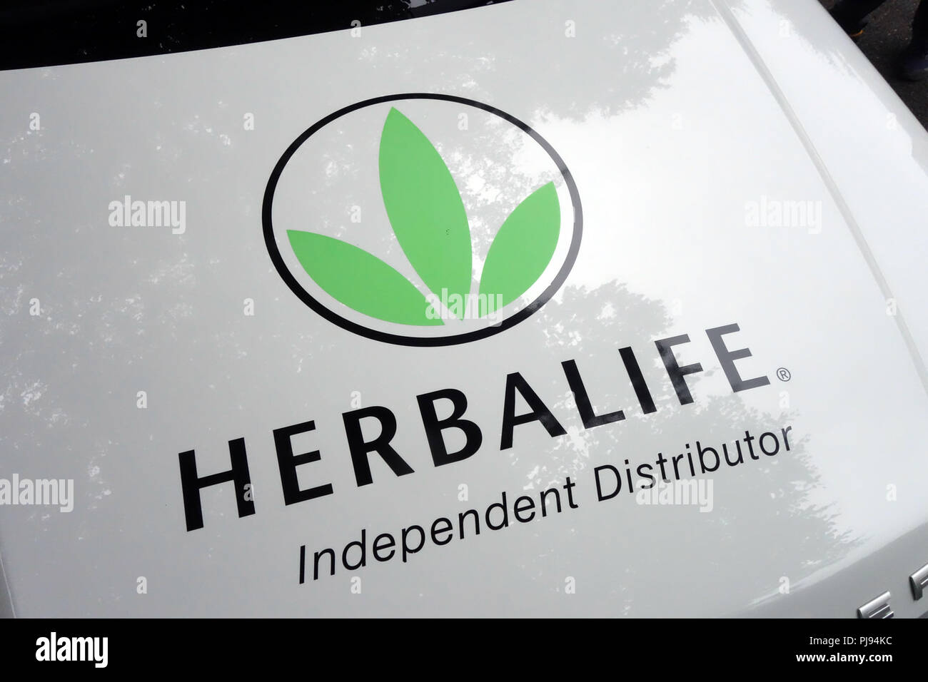 Herbalife Logo High Resolution Stock Photography And Images Alamy