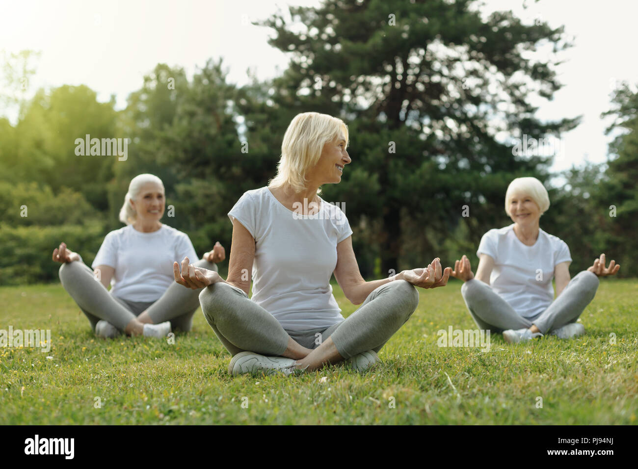 Friendly elderly women hi-res stock photography and images - Alamy