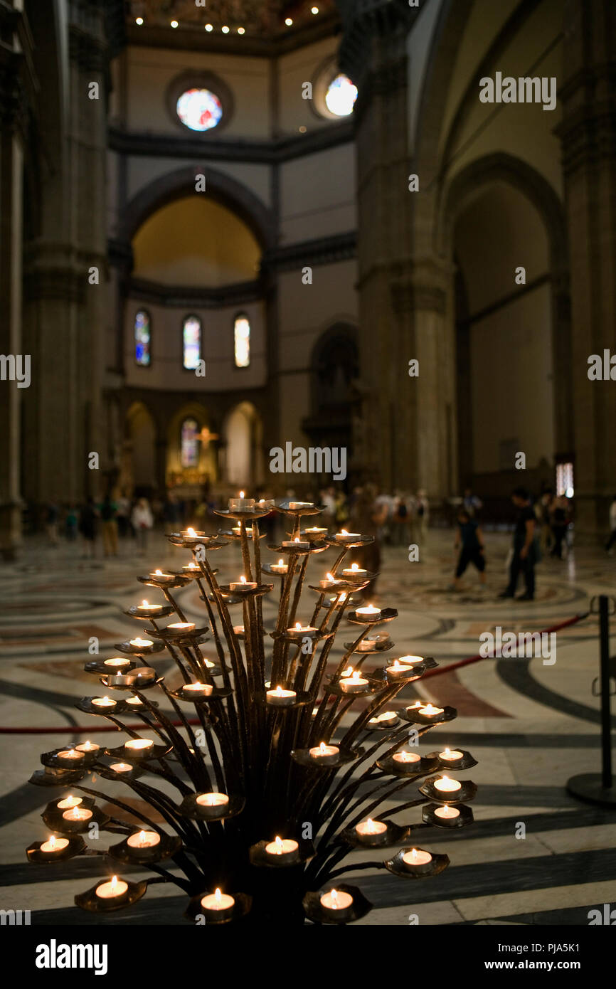 Duomo florence interior hi-res stock photography and images - Alamy
