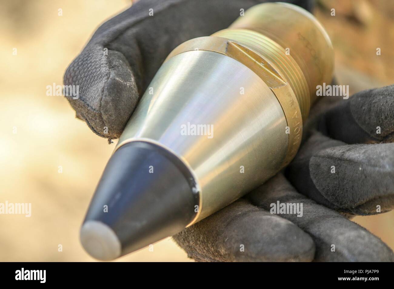 Military Storage Of 155mm Gun Shells Stock Photo - Download Image Now -  Artillery, Howitzer, Bullet Cartridge - iStock