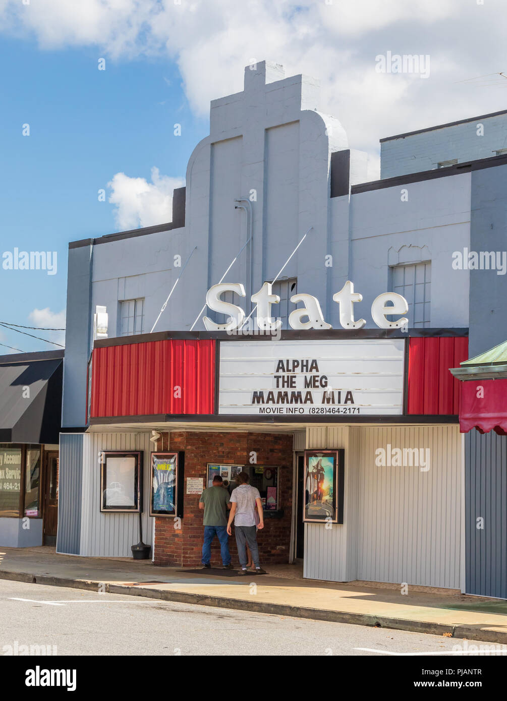 Old movie theater hires stock photography and images Alamy