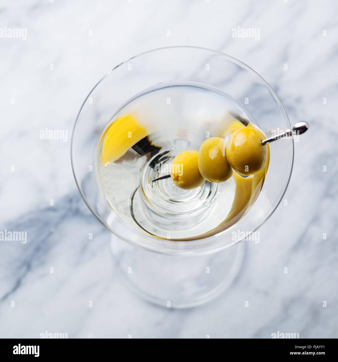 ベスト・オブ・マルティーニ 写真集「The Best of MARTINI」 ベスト・オブ・マルティーニ 写真集「The Best of MARTINI」 本